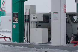 Нужно больше платить нефтяникам
