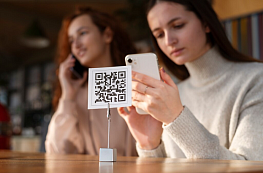Россияне все чаще начинают использовать универсальный QR-код