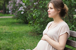 Банкротство в декрете 2026 году: как молодой маме списать долги и сохранить материнский капитал